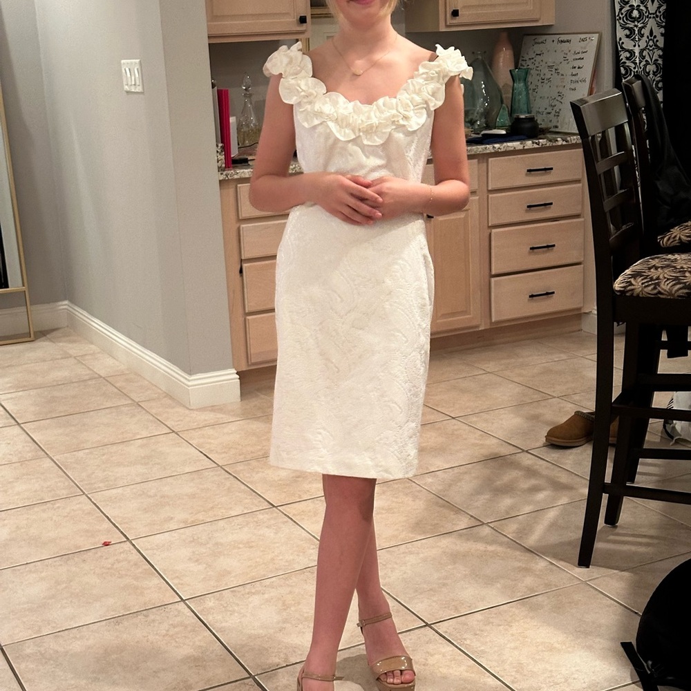 White House Black Market White Floral Dress Size 0